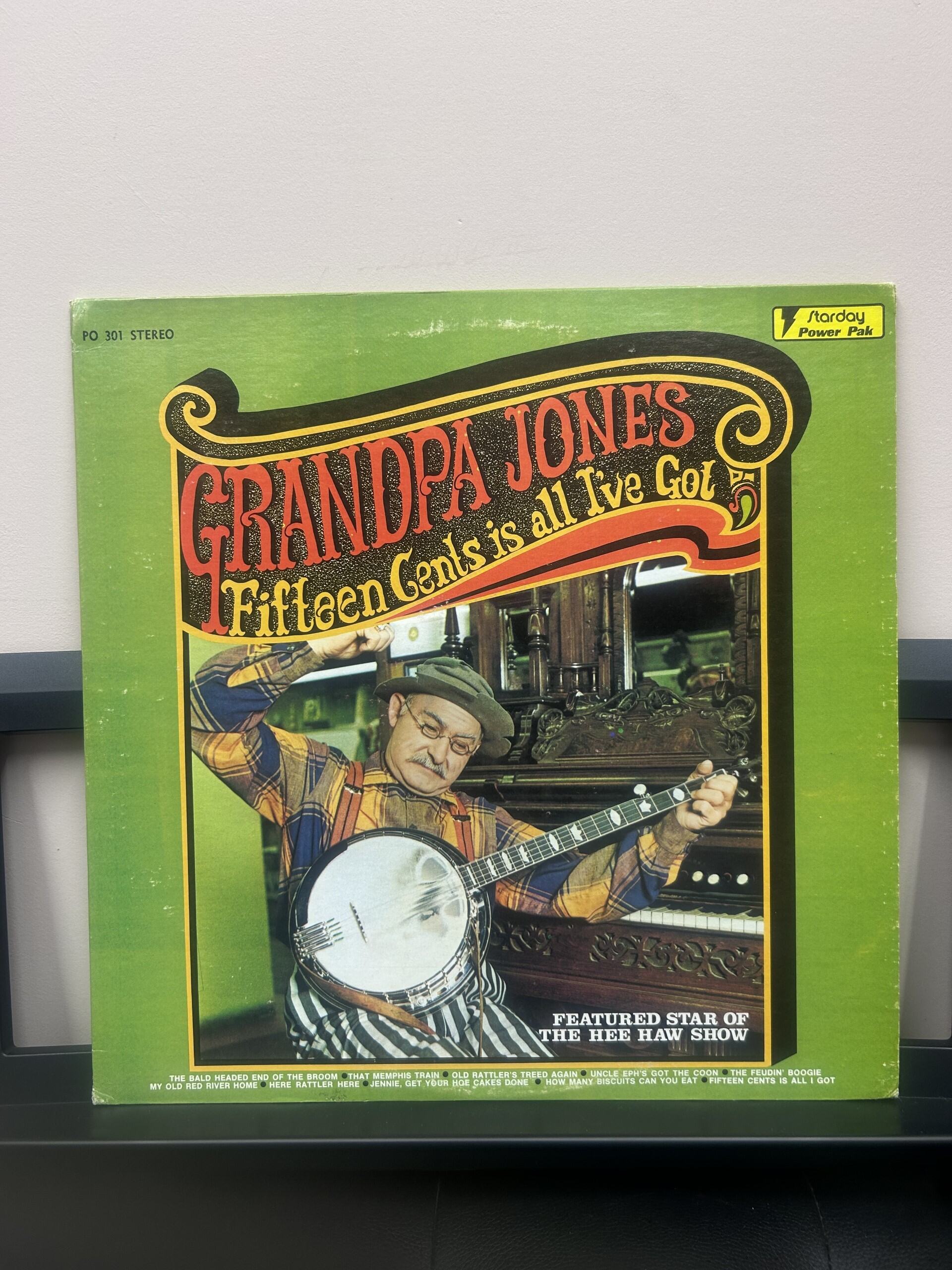 Fifteen Cents Is All I've Got - Grandpa Jones