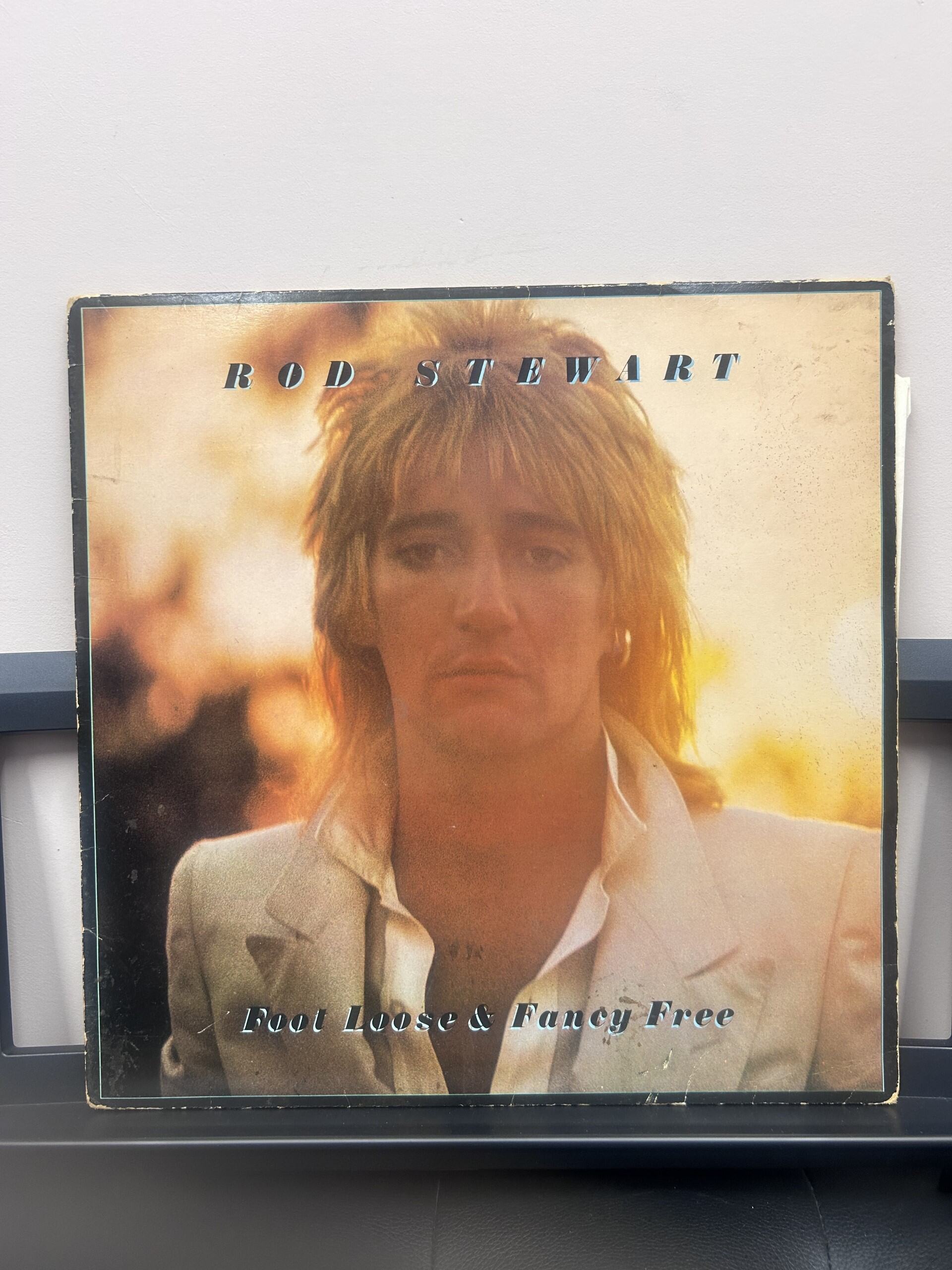 Foot Loose & Fancy Free - Rod Stewart